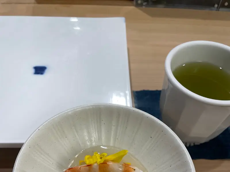 향긋한 제주 고사리가 들어간 마끼