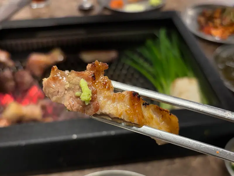 와사비와 함께 난축맛돈