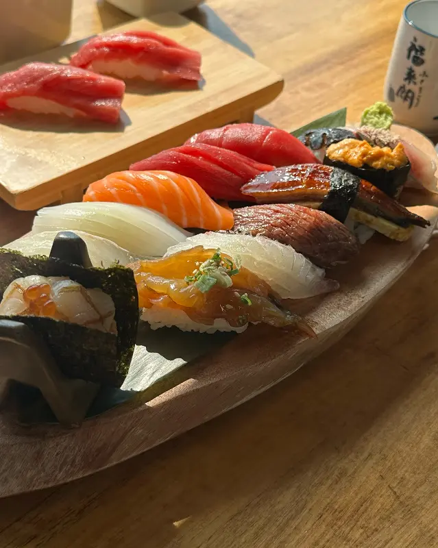 입 안 가득 퍼지는 풍미가 일품인 초밥들