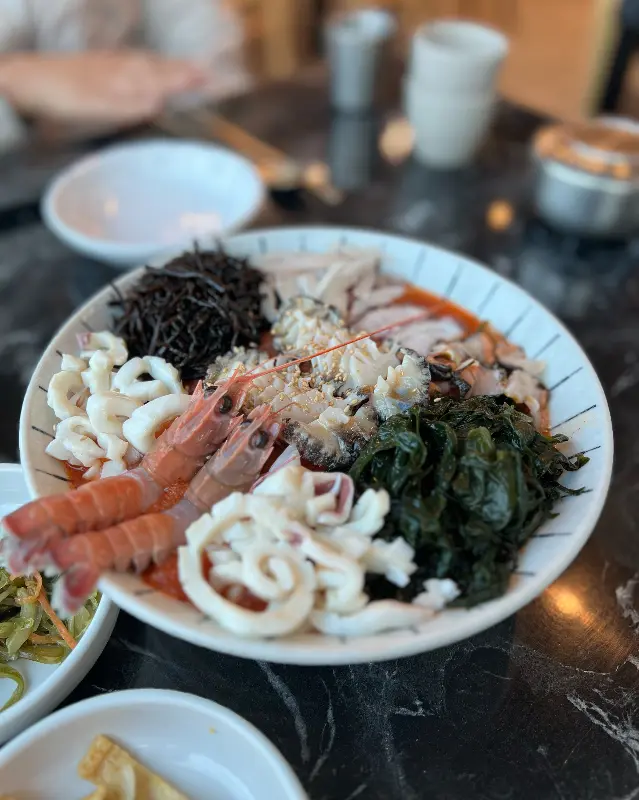 싱싱한 해산물이 가득한 딱고세트