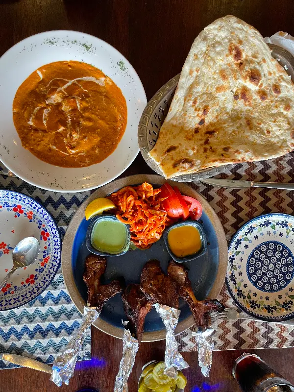 다양한 곁들임 메뉴