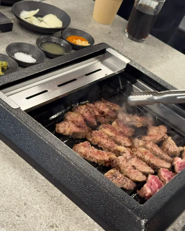 육즙 가득한 우대갈비