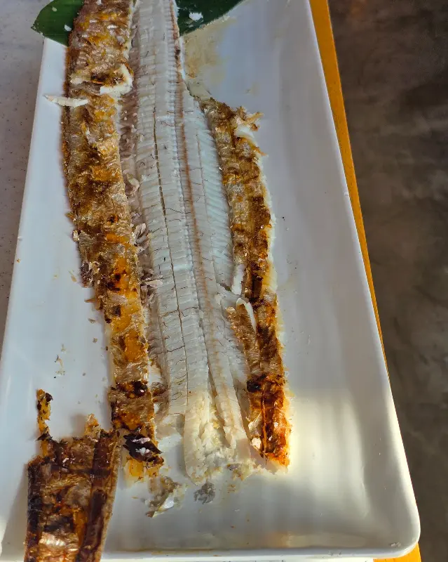 뼈가 깔끔하게 발라진 갈치구이