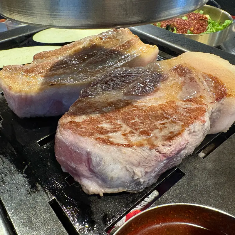 흑돼지 김치찌개