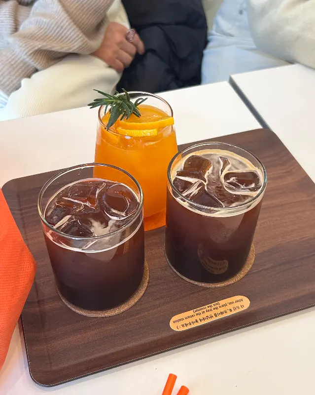 카페 더 콘테나