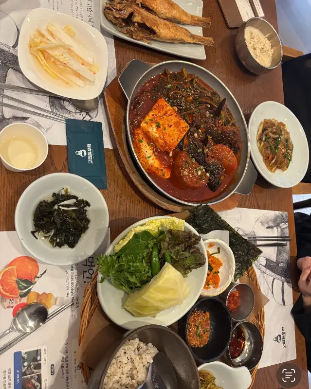 고집돌우럭 제주공항점 한상차림