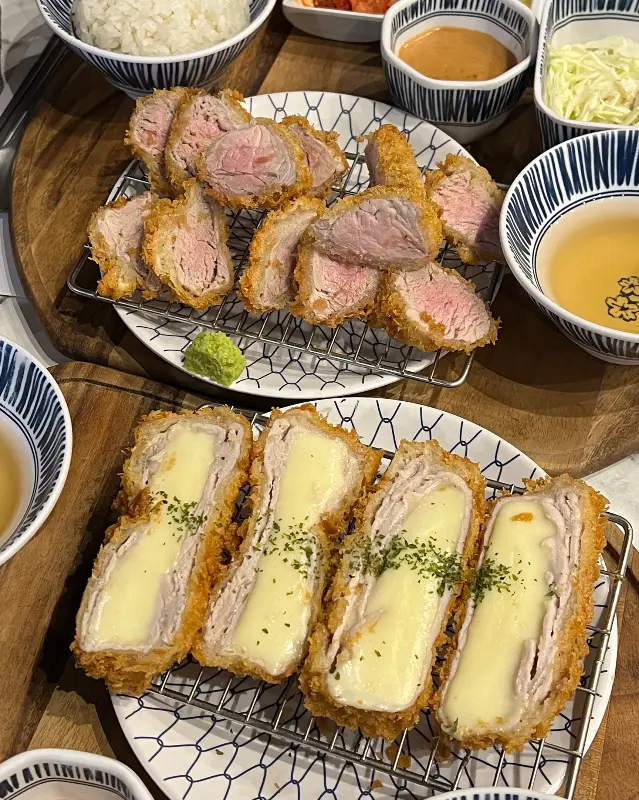 히레카츠와 치즈카츠