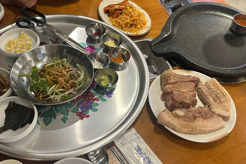 푸짐한 한 상 차림