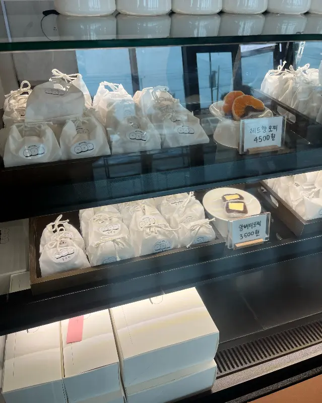 모찌마루 진열장