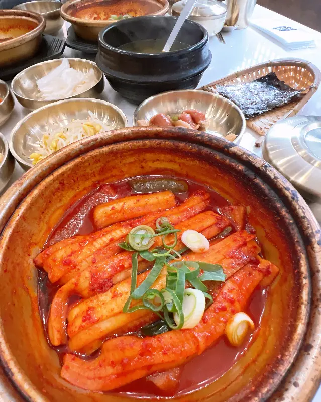 갈치조림과 밑반찬