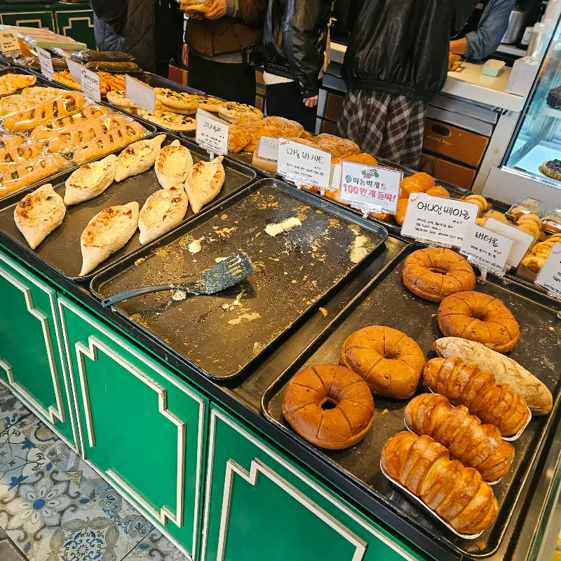 다양한 빵 종류
