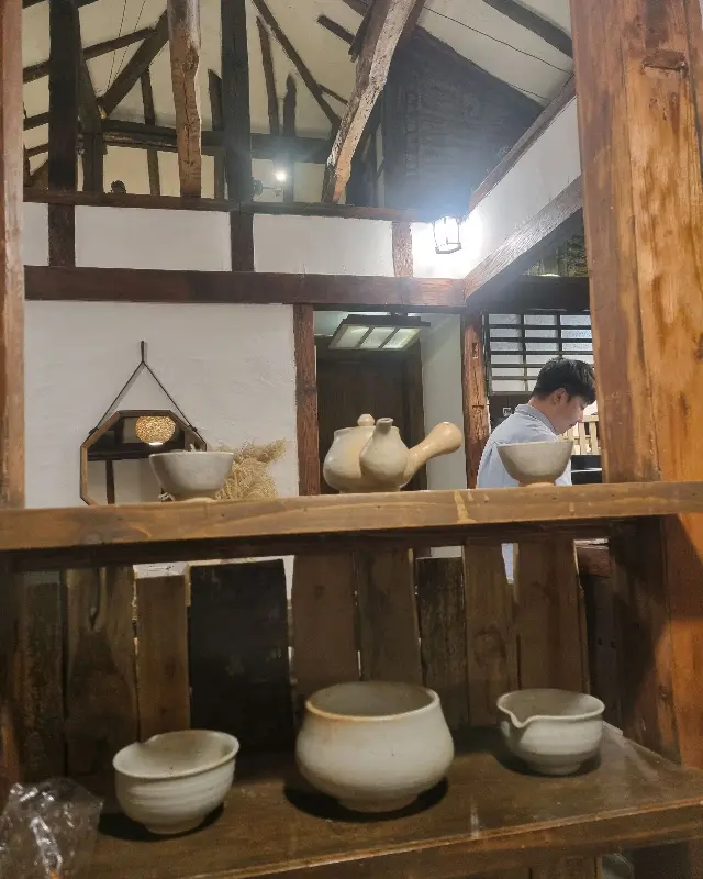 마음에온 카페 내부 인테리어