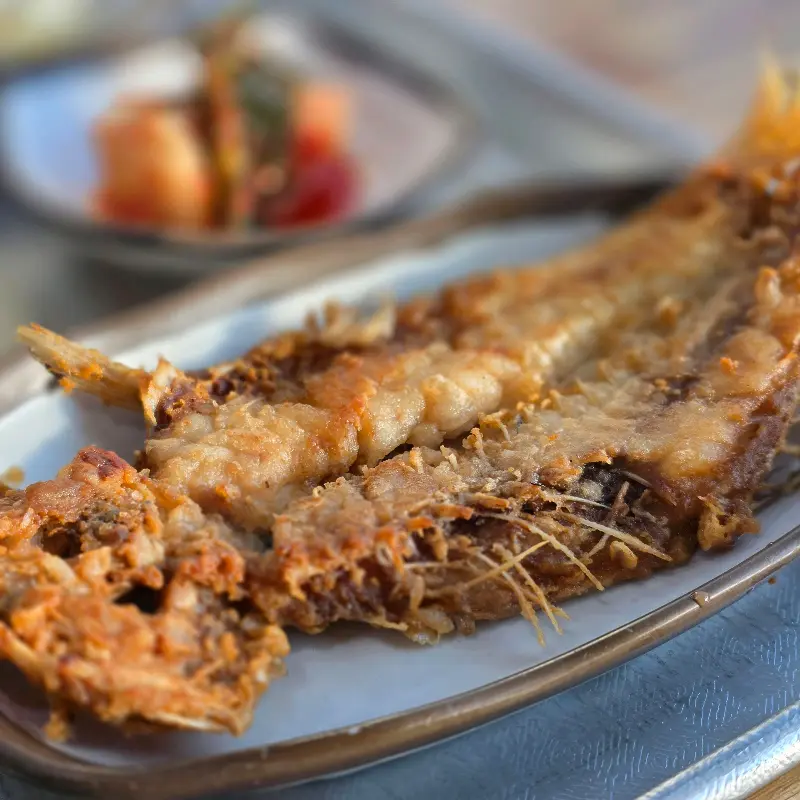 노릇하게 구워진 옥돔구이