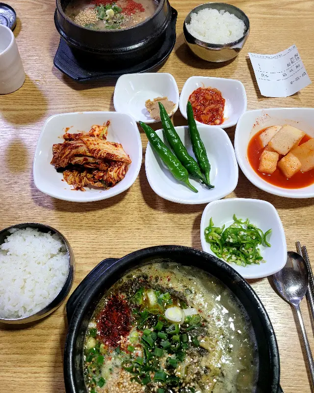 우진해장국 기본 반찬