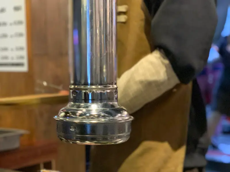 해녀고기 식당 내부