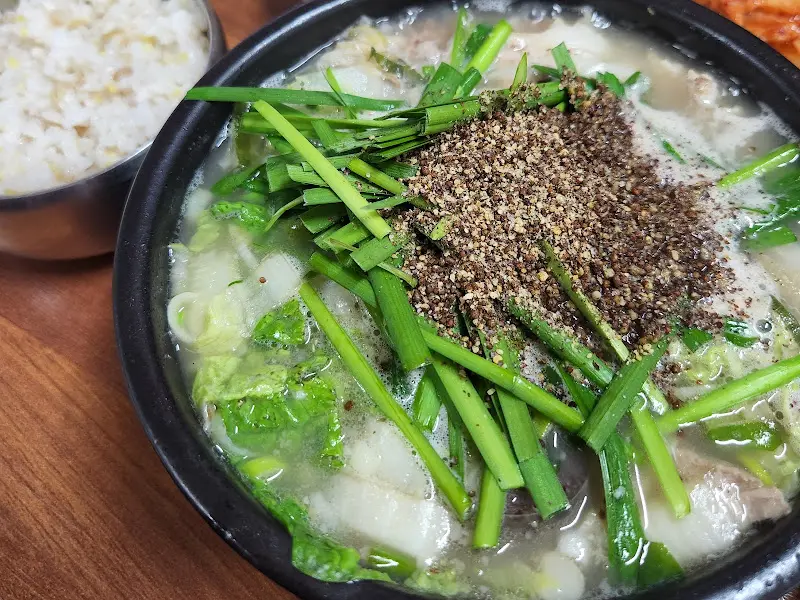 몸국