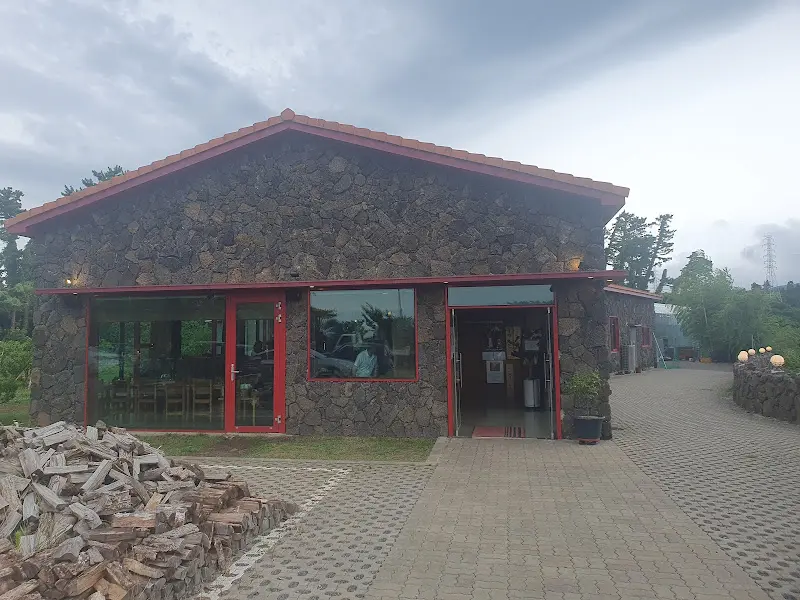 작제 건물 외관