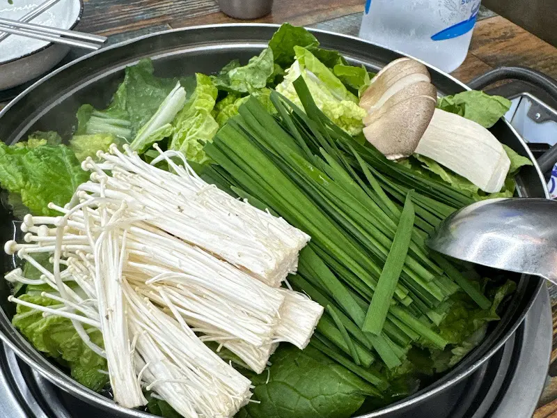 오리 샤브샤브 재료