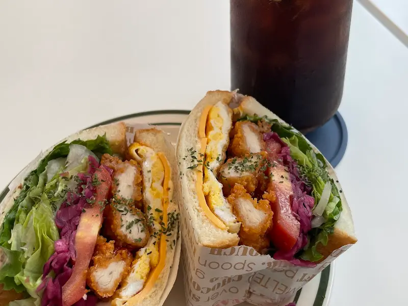 샌드위치와 음료