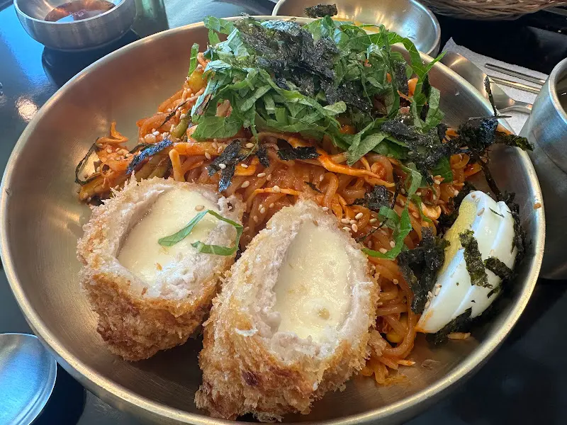 치즈돈까스 쫄면