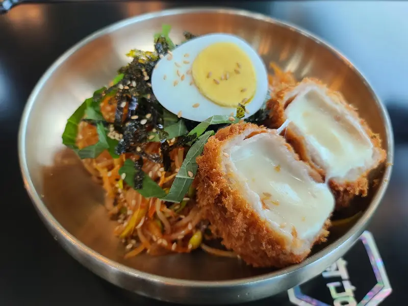 치즈돈까스 쫄면