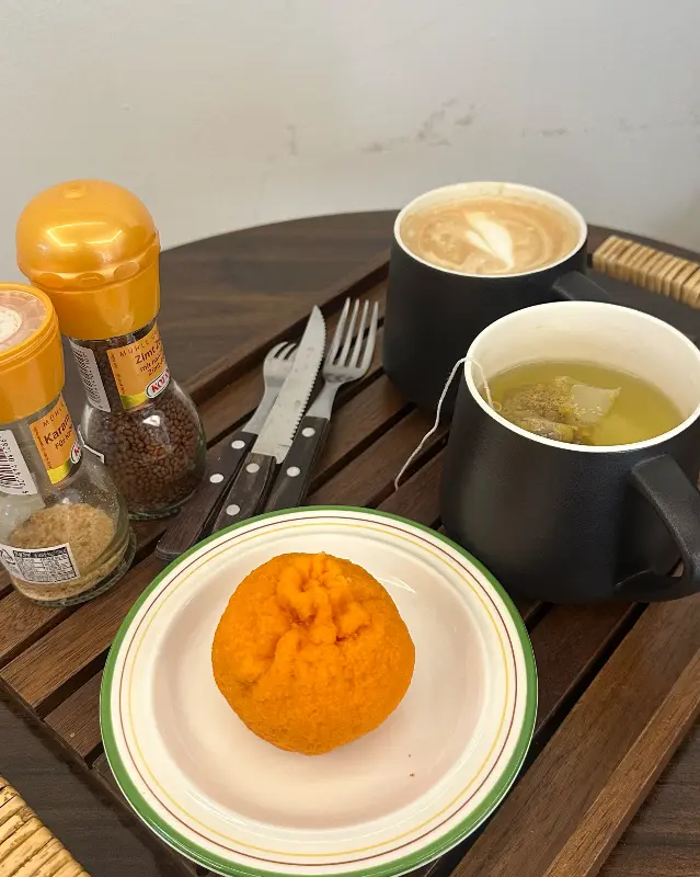 에귤타르트와 음료