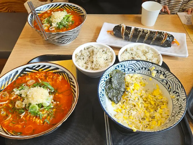 똣똣라면과 김밥, 몸밥