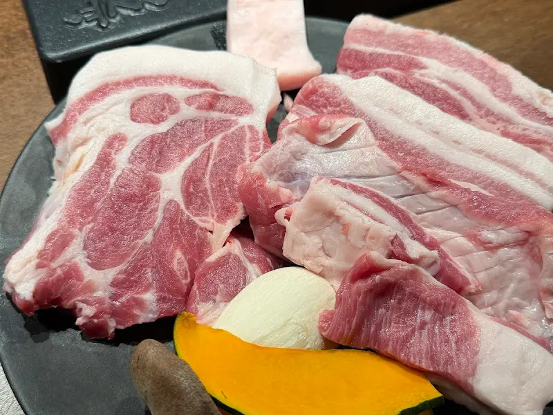 흑돼지 삼겹살 클로즈업