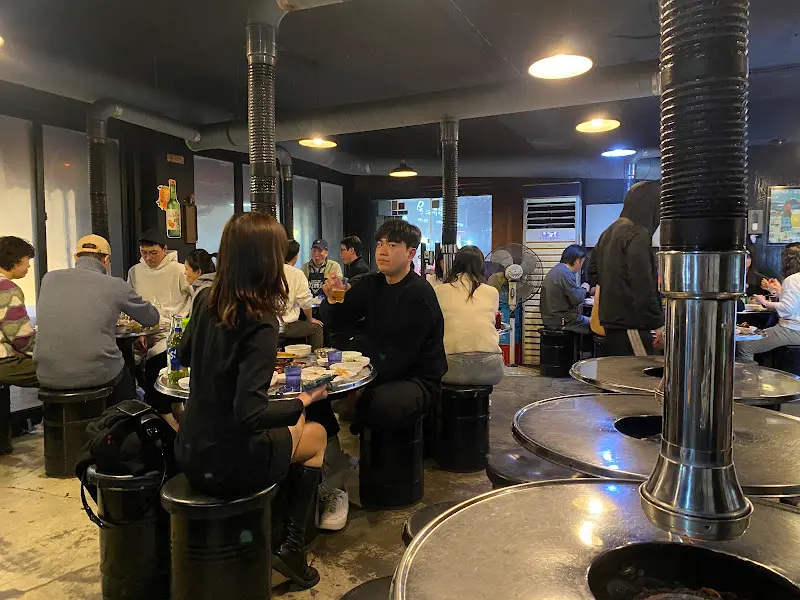 가게 내부 전경