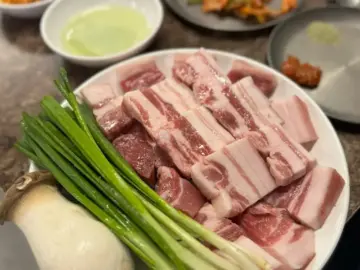 돌아오는 날마저 행복한 제주, 포크80에서 맛본 난축맛돈 흑돼지 레전드 맛집