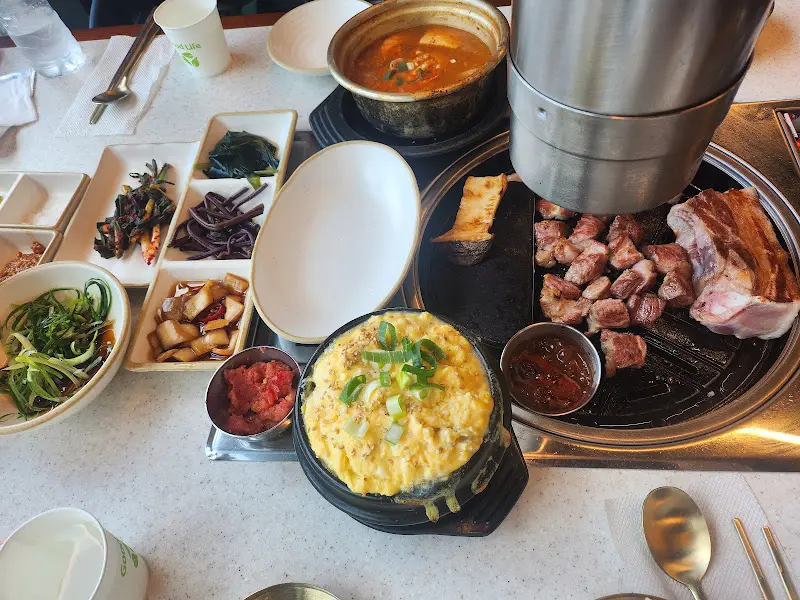 흑돼지 한상차림