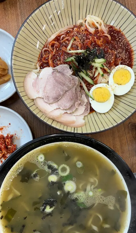 비빔칼국수