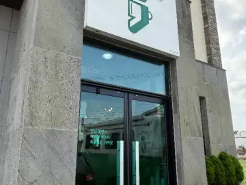 바다 뷰와 카이막의 황홀경, 성산일출봉 근처 놓치면 후회할 제주도 인생 맛집