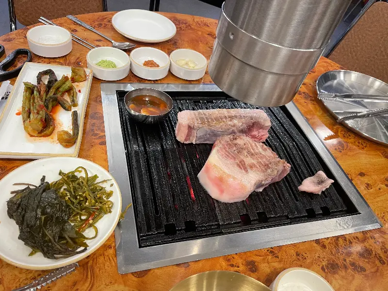 흑돼지 한 상 차림