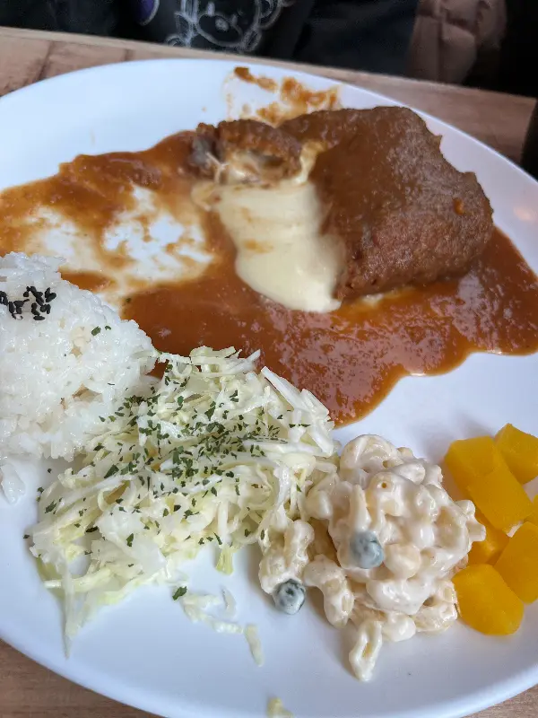 치즈돈까스 단면