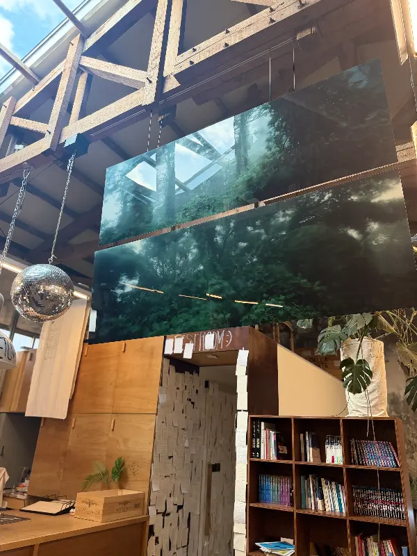 보롬창고 내부 인테리어