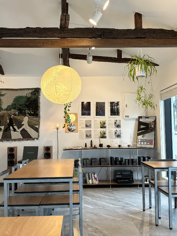 워크인커피바 내부 전경