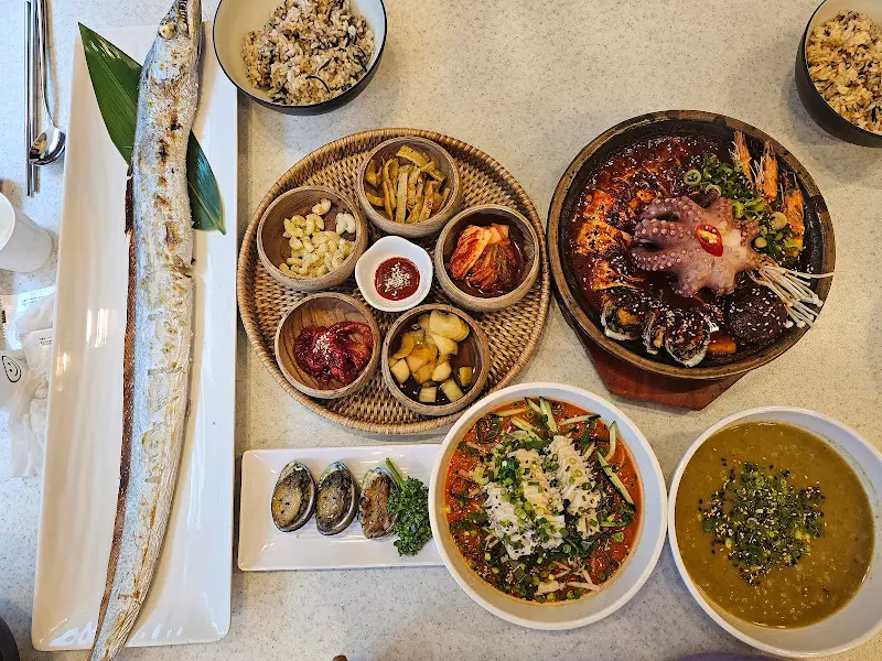 갈치구이, 갈치조림, 한치물회