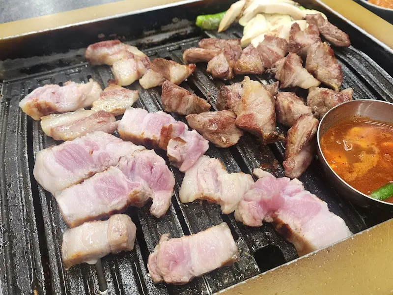 흑돼지 오겹살 근접샷