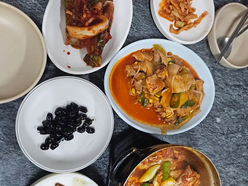 다채로운 밑반찬