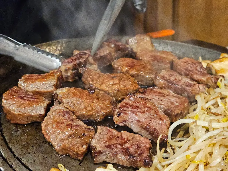 우대갈비 굽는 모습