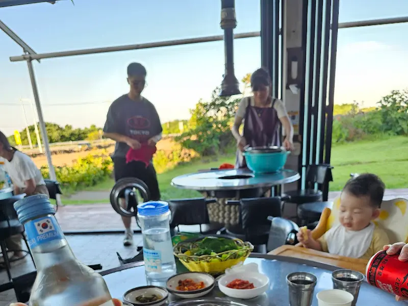 식당 내부 풍경