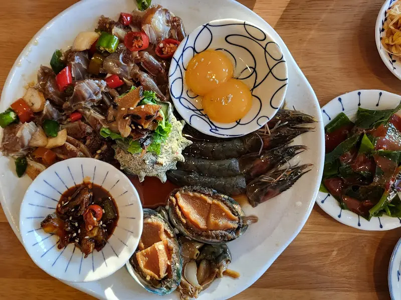 탐나게 내부 장식