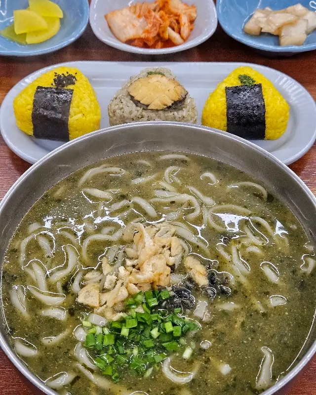 도담밥과 보말칼국수