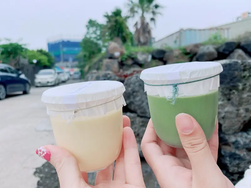 커스터드 푸딩과 말차 푸딩