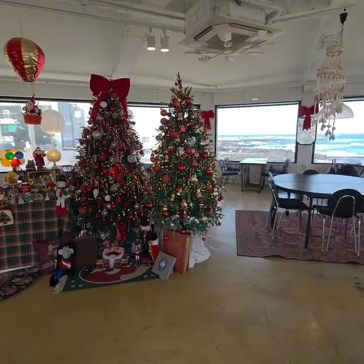 니모메 빈티지라운지 2층 내부