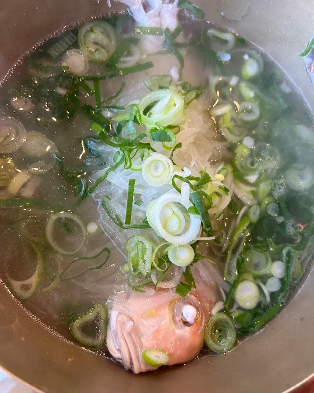 시원하고 담백한 옥돔무국