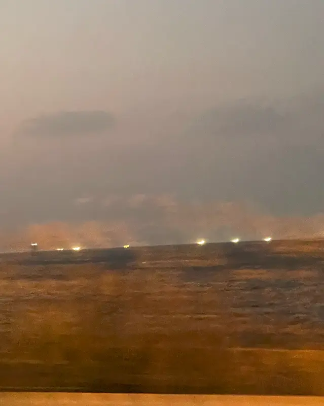 저녁 노을이 지는 바다 풍경