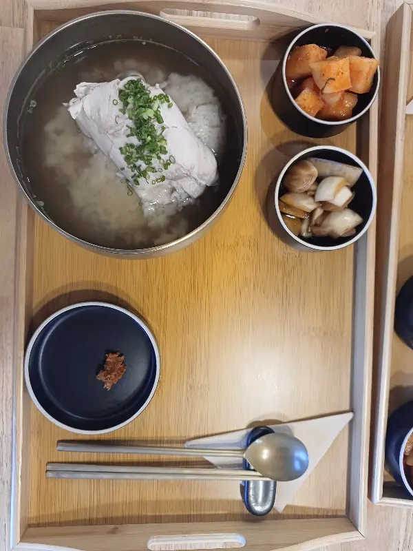 깔끔한 한 상 차림