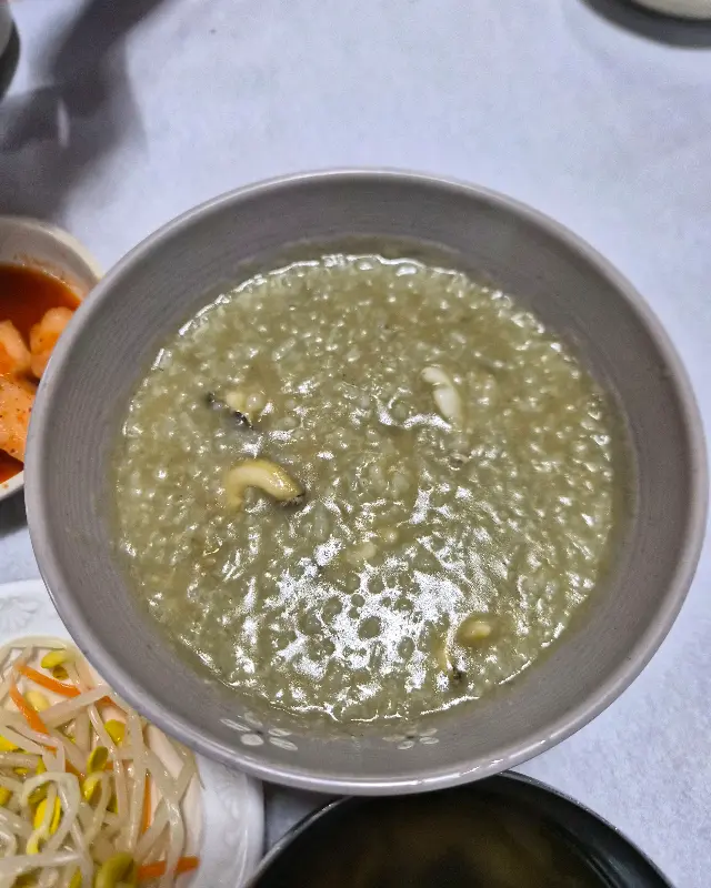 전복죽 클로즈업 사진